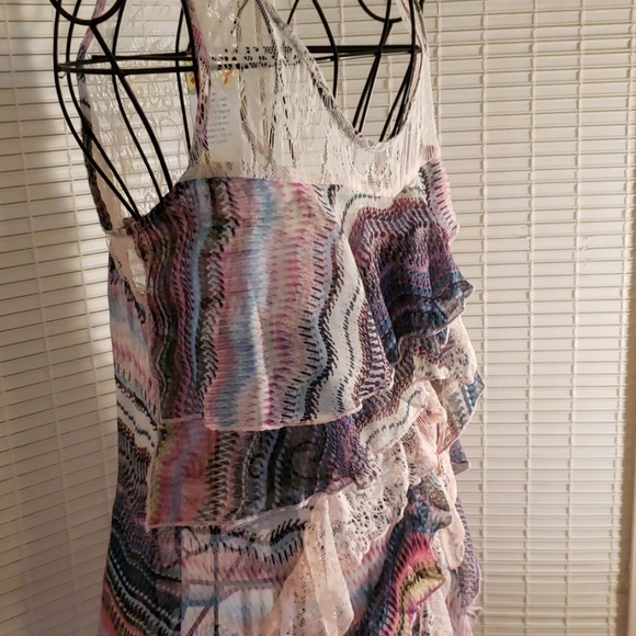 Lulumari Razor Back Tank (size small) - Picture 6 of 8